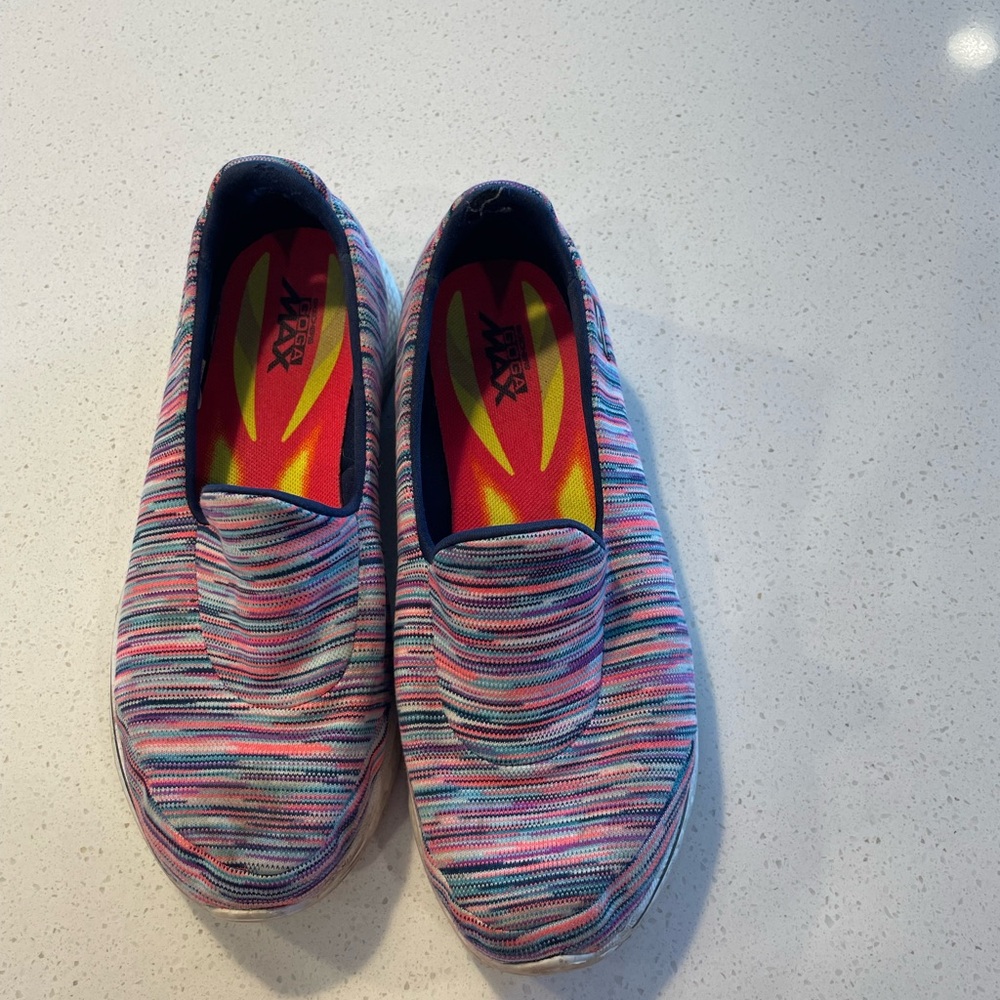 Skechers  GOGA  Max Multicolor Slip-On Sneakers, Size 7.5